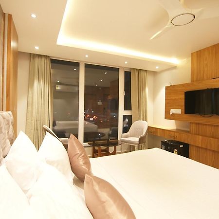 Hotel Dc Star โกลกาตา ภายนอก รูปภาพ