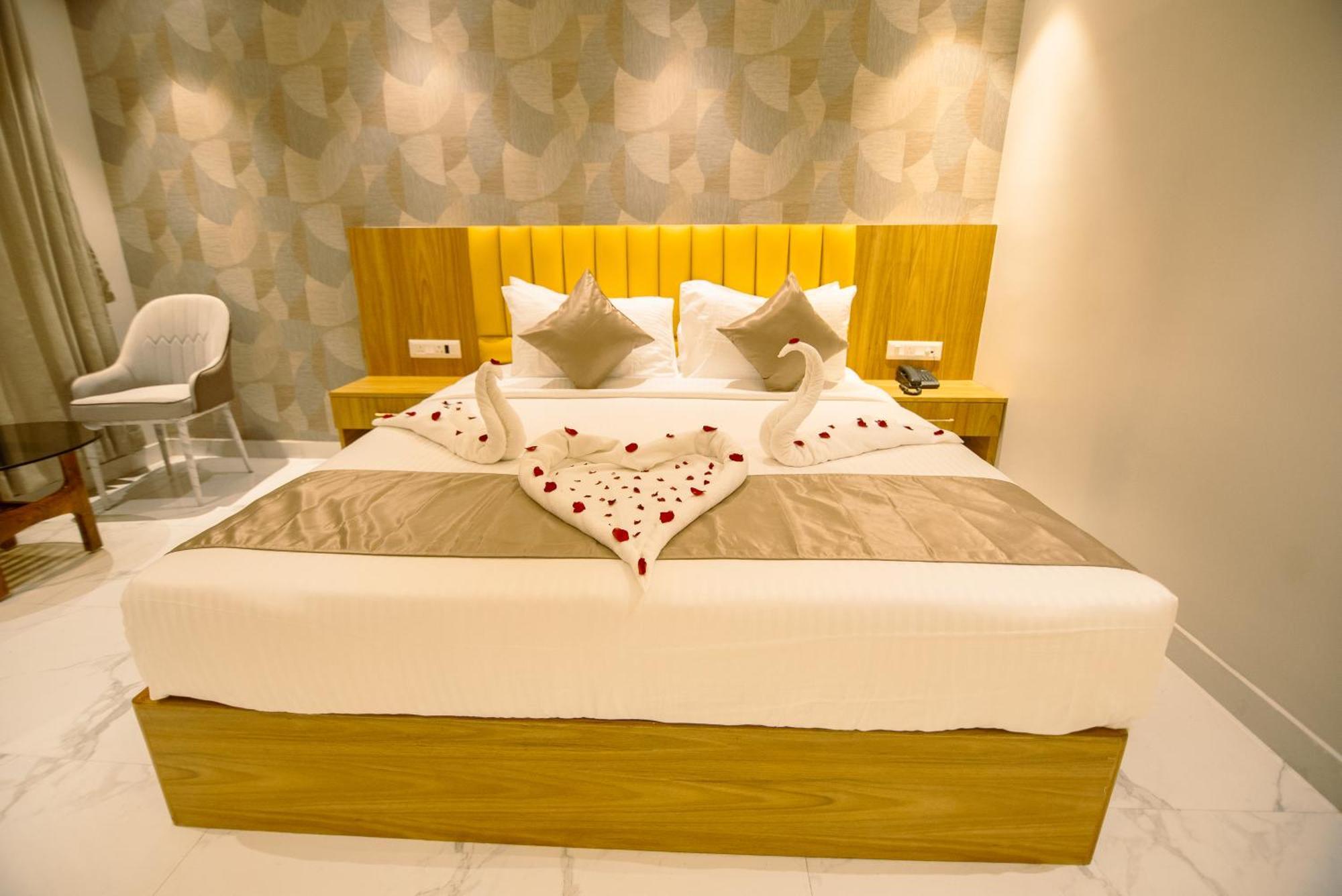 Hotel Dc Star โกลกาตา ภายนอก รูปภาพ