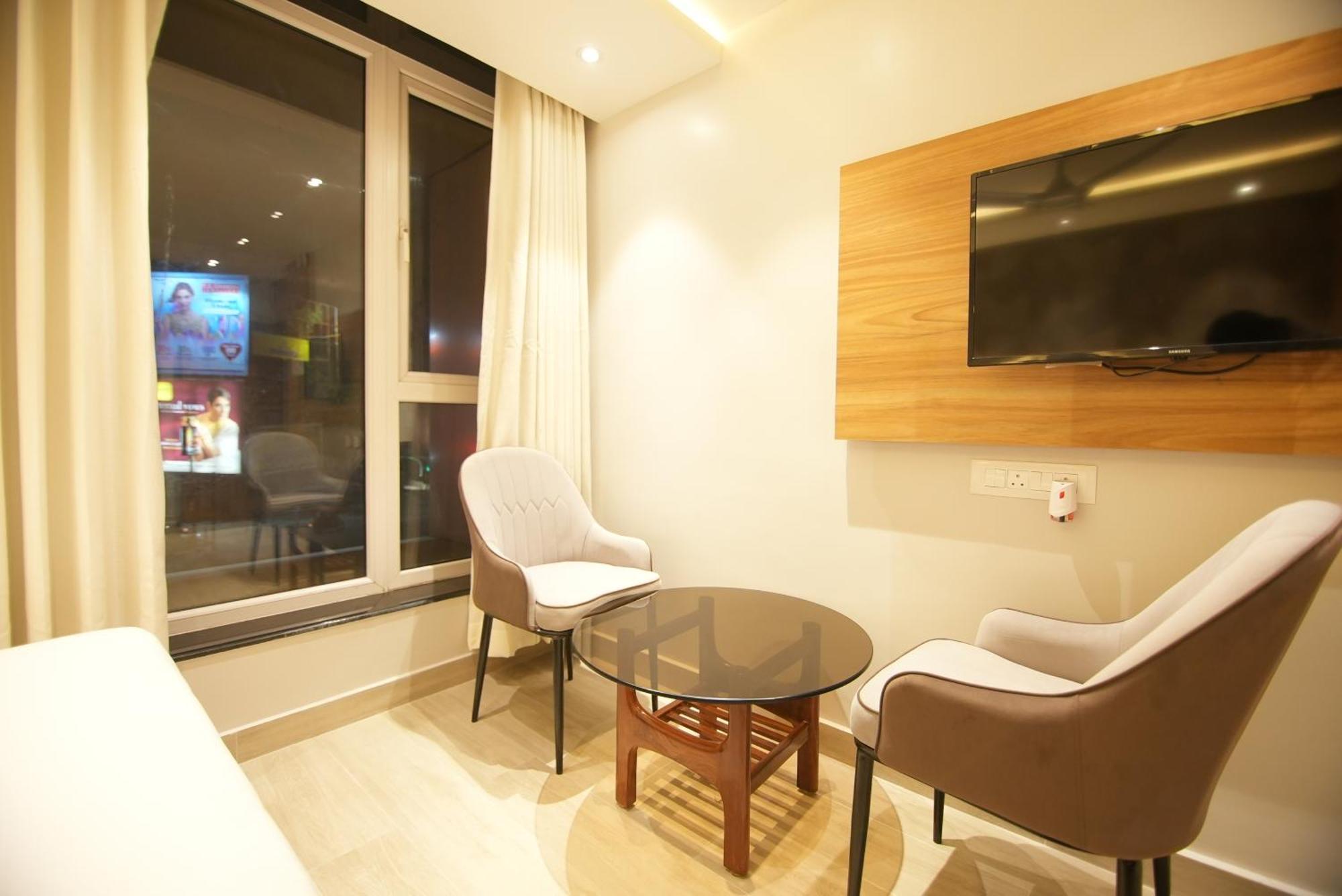 Hotel Dc Star โกลกาตา ภายนอก รูปภาพ