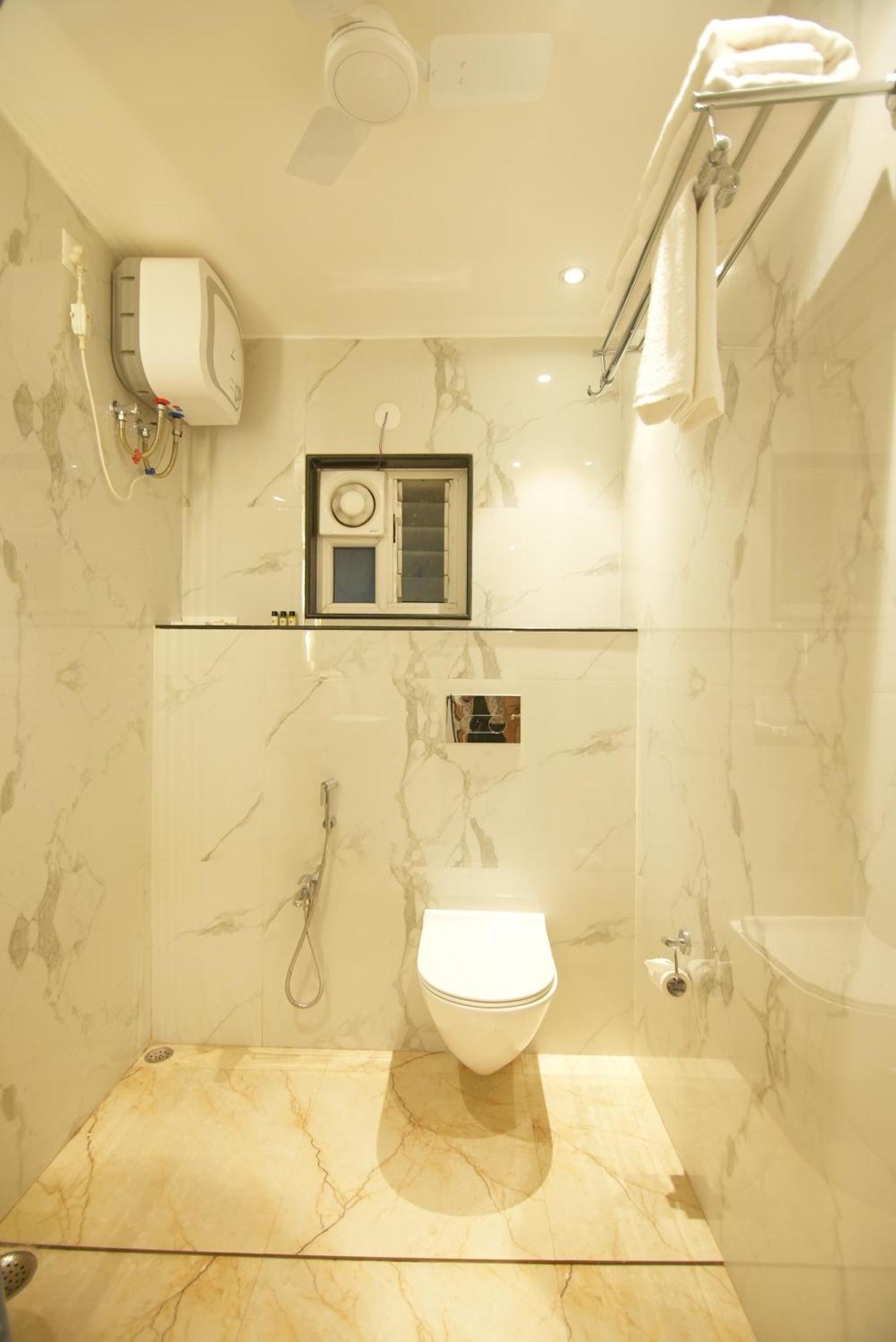 Hotel Dc Star โกลกาตา ภายนอก รูปภาพ