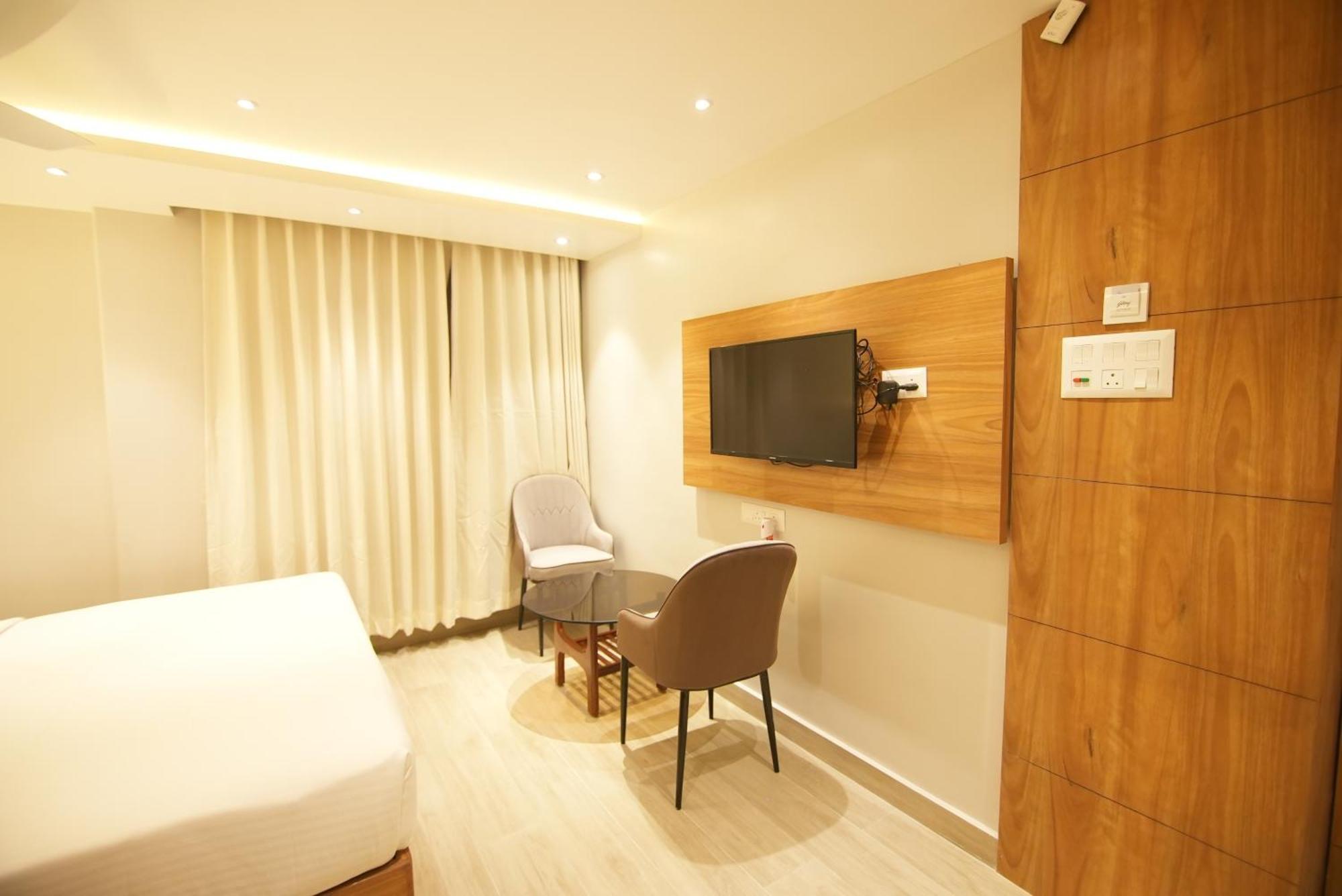 Hotel Dc Star โกลกาตา ภายนอก รูปภาพ